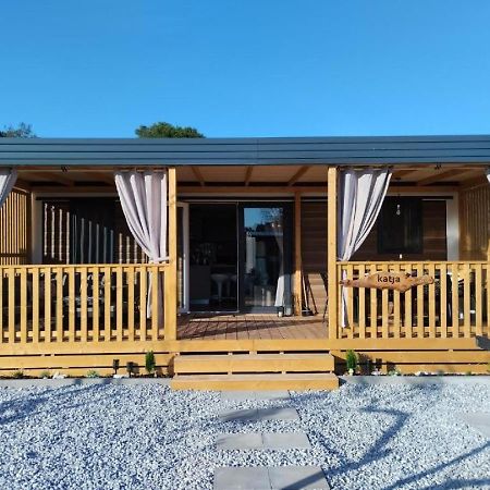 Mobile Home Katja Banjole Eksteriør bilde